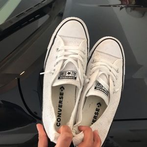 Barely worn white converse